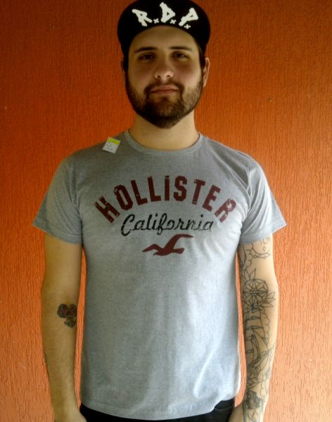 Camiseta Hollister
